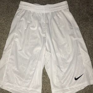 Basketball shorts